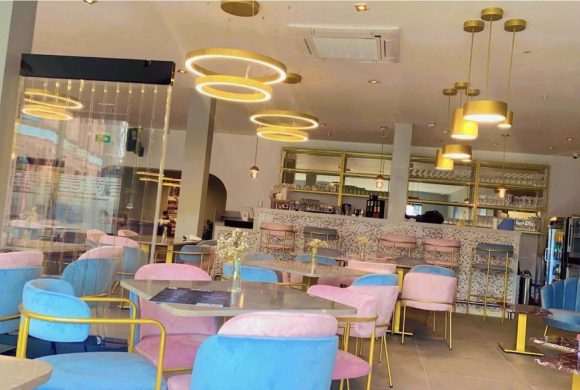 Huxo restaurant NOW OPEN